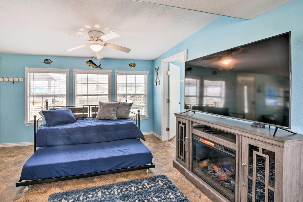 Surfside Beach Gem With Deck - 1 Block To Shore! Freeport Extérieur photo
